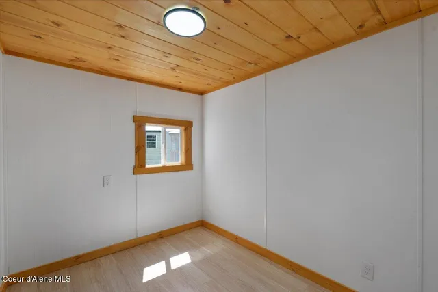 $119,000 | 28128 Highway 41, Unit 7, Spirit Lake, ID 83869