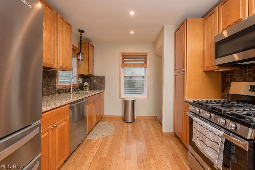 6276 Crossview Road Independence, OH 44131 - Photo 6 of 33