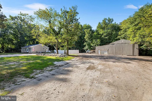 a view of a outdoor space