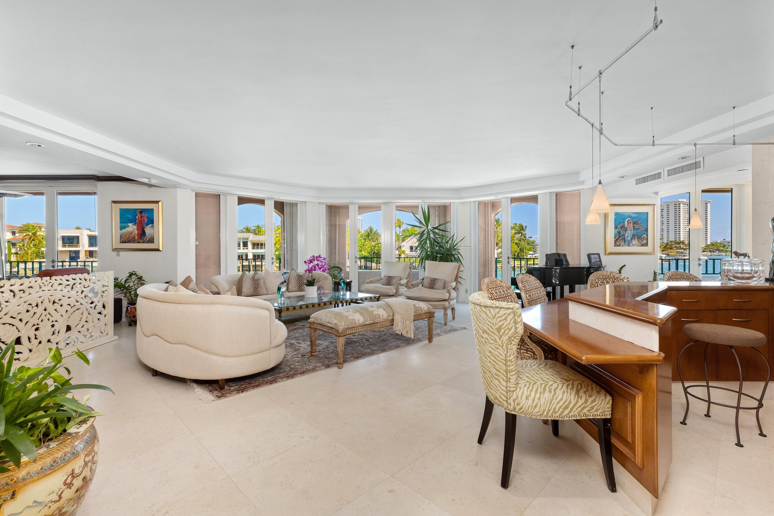 140 Southeast 5th Avenue, Unit 253 Boca Raton, FL 33432 - Photo 8 of 45 Living Area