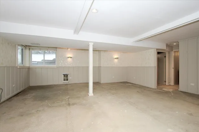 $350,000 | 299 Mallard Point, Unit D, Lake Barrington, IL 60010