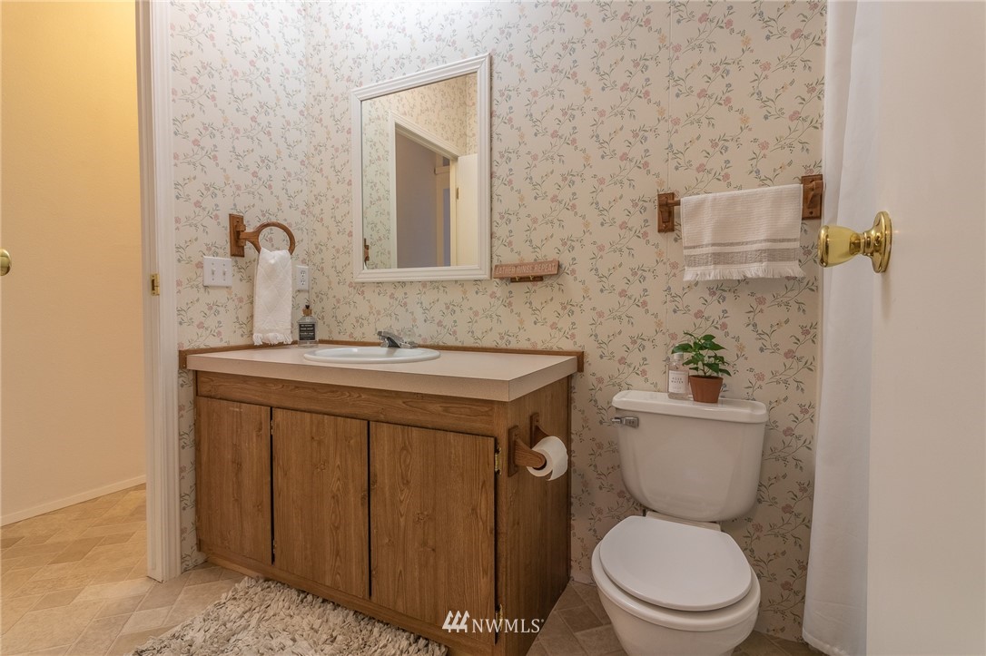 237 Old Hill Road Aberdeen, WA 98520 - Photo 11 of 22 Gallery Image 11