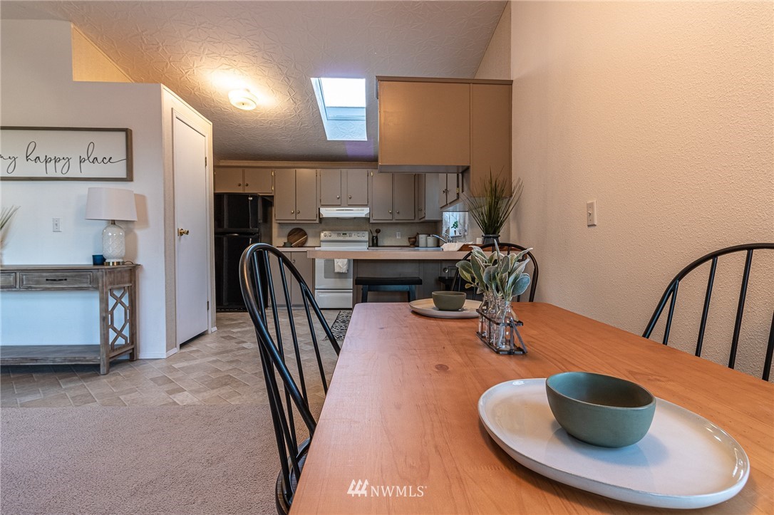 237 Old Hill Road Aberdeen, WA 98520 - Photo 4 of 22 Gallery Image 4
