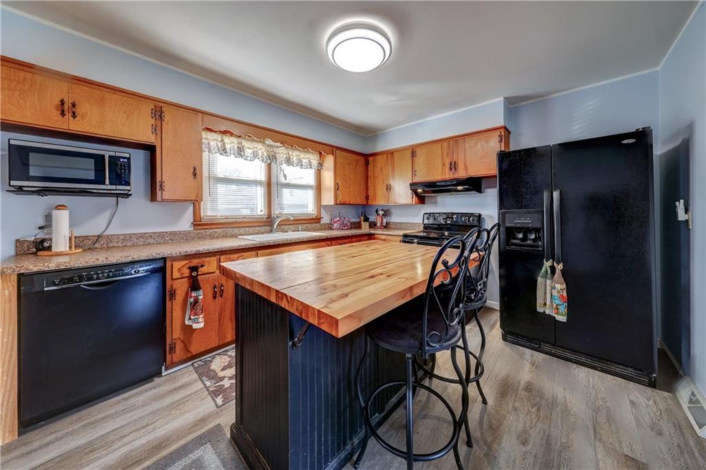 5732 Outlook Street Mission, KS 66202 - Photo 12 of 18