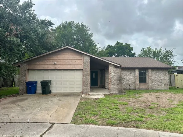 $159,900 | 4821 Meadow Vale Circle, Corpus Christi, TX 78413