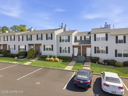 $399,900 | 10 Peachtree Lane, Unit 303, Jamesburg, NJ 08831