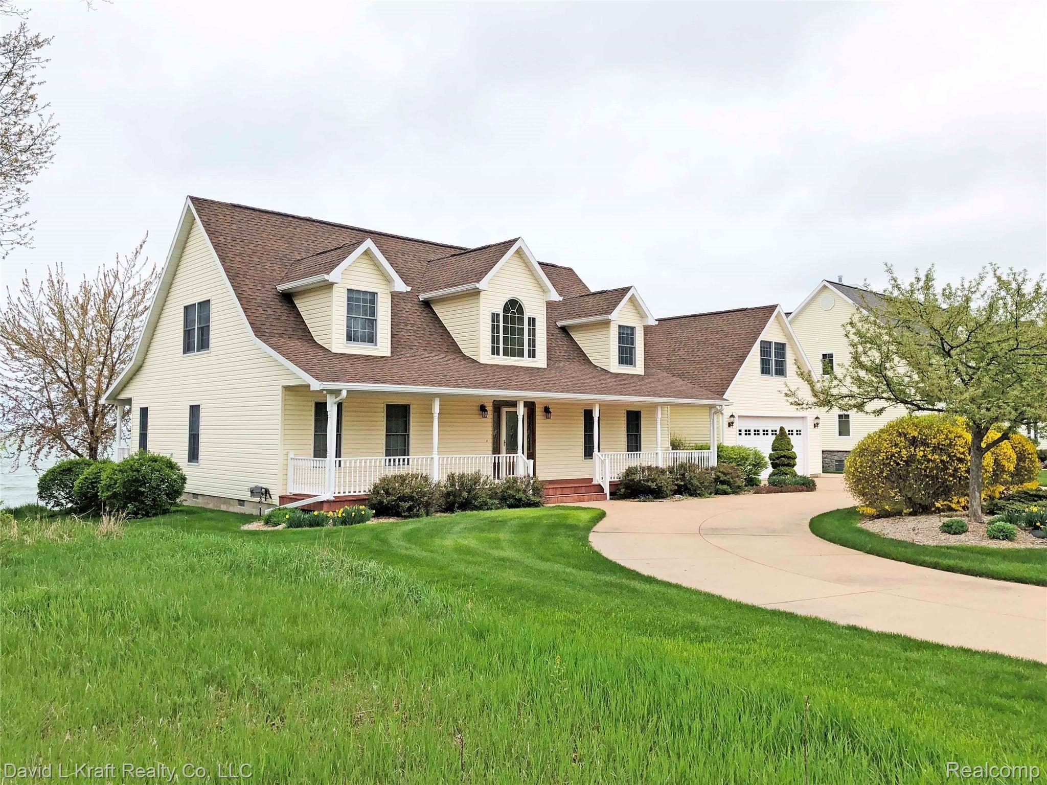 7630PortAustinFront.jpg
