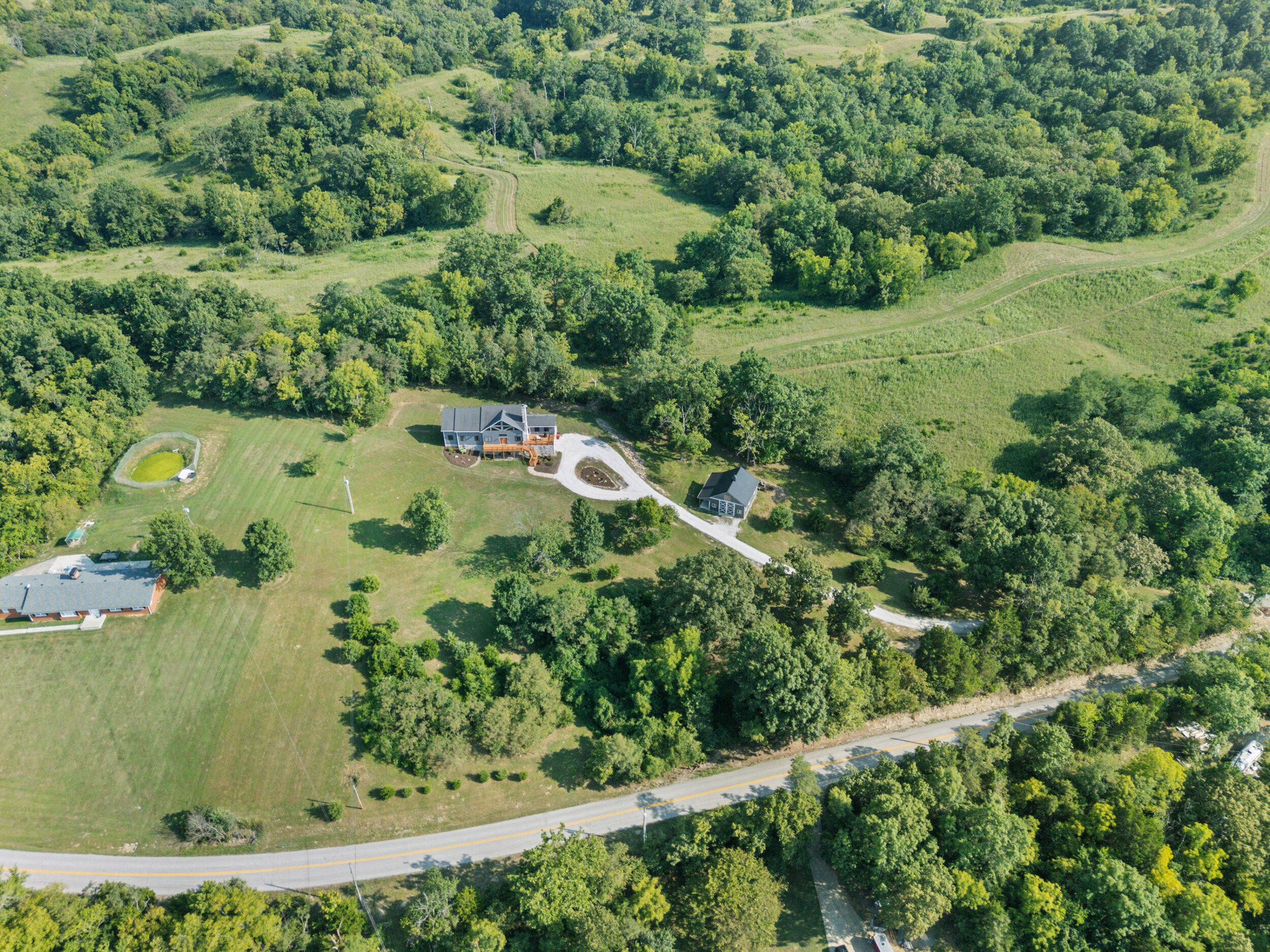 5134 Peaks Mill Road Frankfort, KY 40601 - Photo 86 of 93 96_dji_20250819173509_0418_d