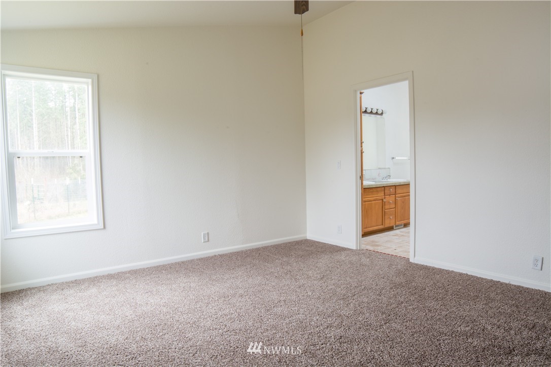 5501 Gahs Road South Roy, WA 98580 - Photo 8 of 18 Gallery Image 8