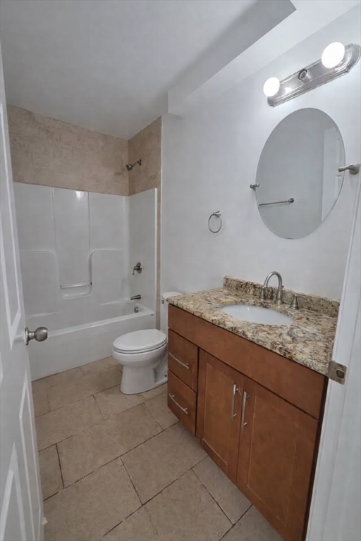 375 Crescent Avenue, Unit 5 Chelsea, MA 02150 - Photo 4 of 13
