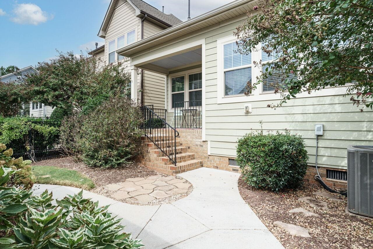 1308 Rodessa Run Raleigh, NC 27607 - Photo 28 of 31 Backyard