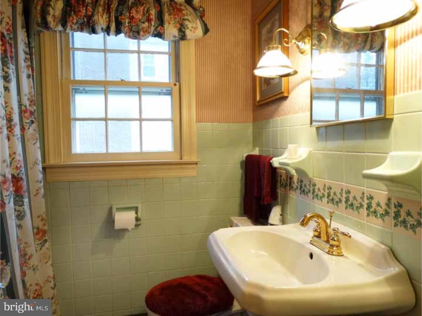 1231 Pine Grove Road Yardley, PA 19067 - Photo 12 of 24 Gallery Image 12