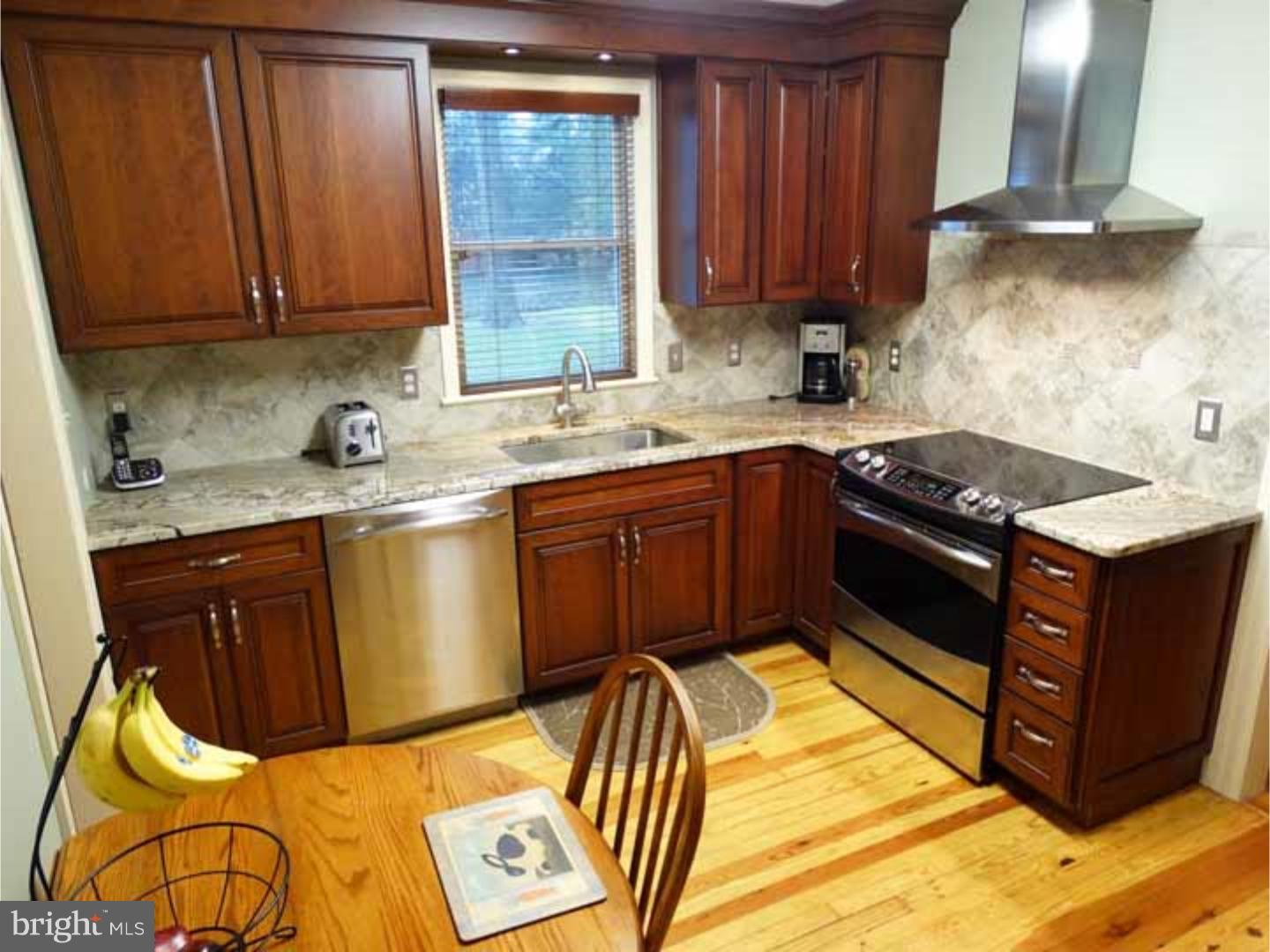 1231 Pine Grove Road Yardley, PA 19067 - Photo 8 of 24 Gallery Image 8