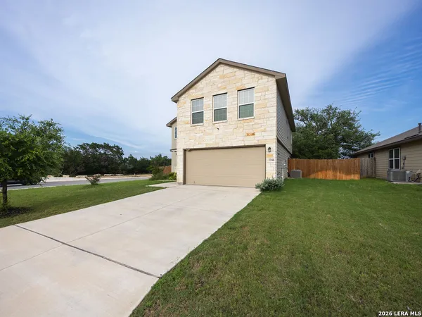 $2,300 | 22146 Pivot, San Antonio, TX 78261