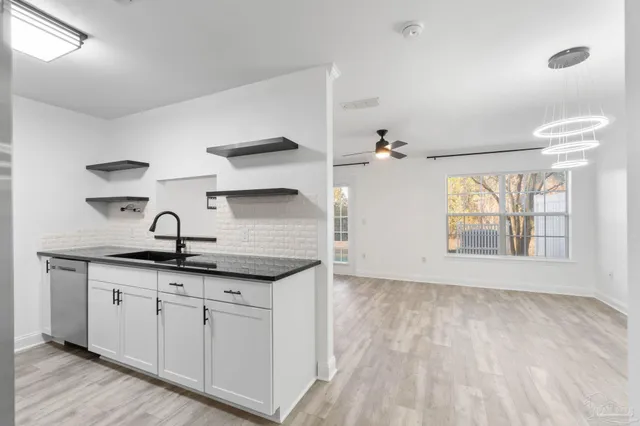 $1,650 | 707 Majestic Drive, Crestview, FL 32536