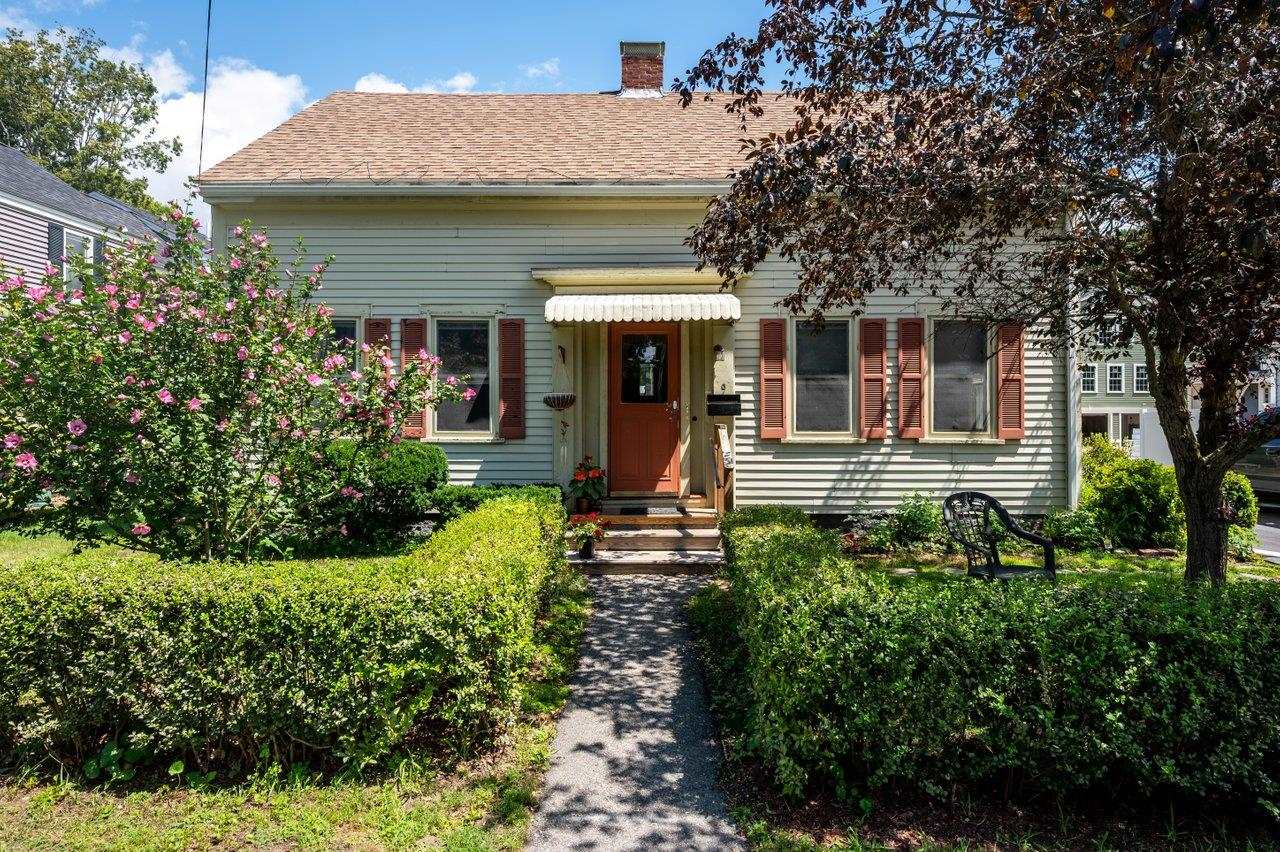 9 Oak Street Exeter, NH 03833 - Photo 1 of 35