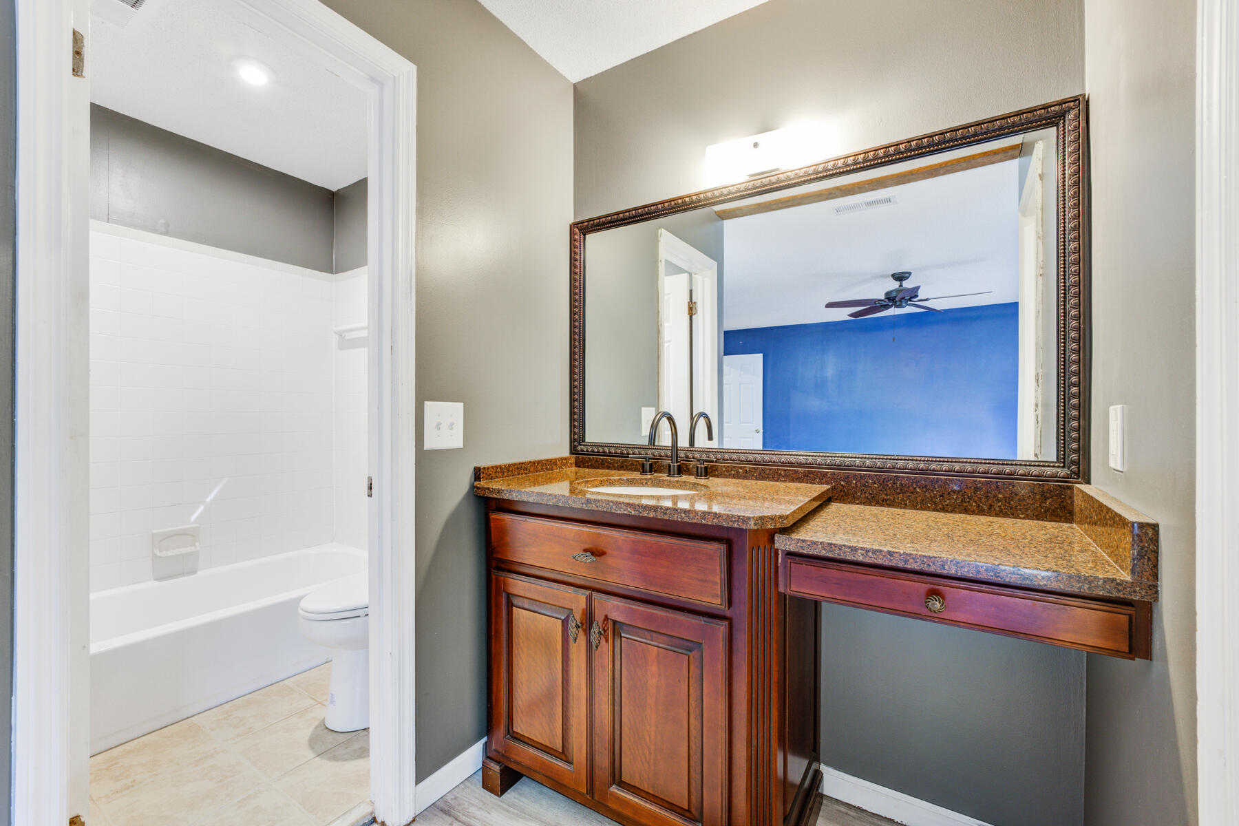 2721 Ashley Ferry Road Charleston, SC 29414 - Photo 20 of 35 2721 Ashley Ferry Rd, Charleston SC (20)