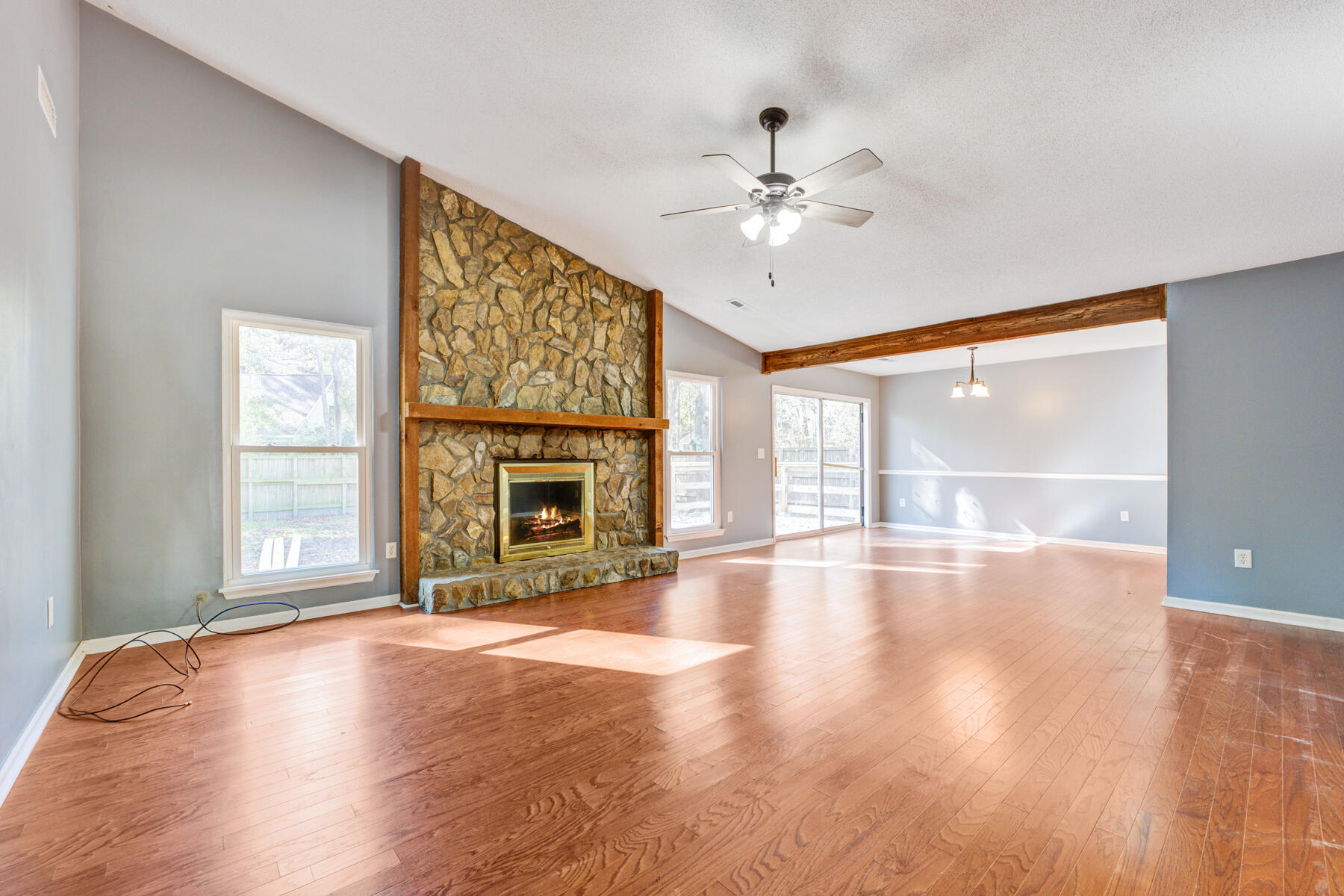 2721 Ashley Ferry Road Charleston, SC 29414 - Photo 6 of 35 2721 Ashley Ferry Rd, Charleston SC (6)