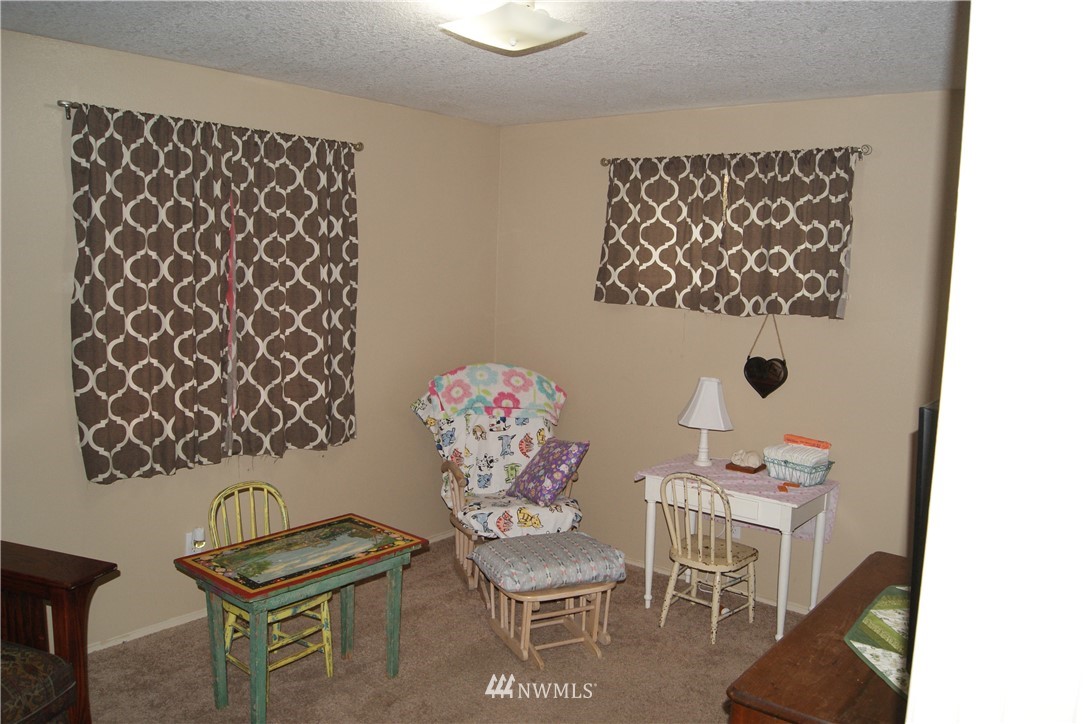 408 Olson Road Longview, WA 98632 - Photo 12 of 19 Gallery Image 12