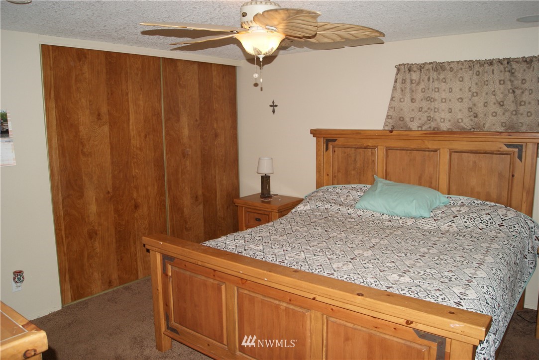 408 Olson Road Longview, WA 98632 - Photo 14 of 19 Gallery Image 14