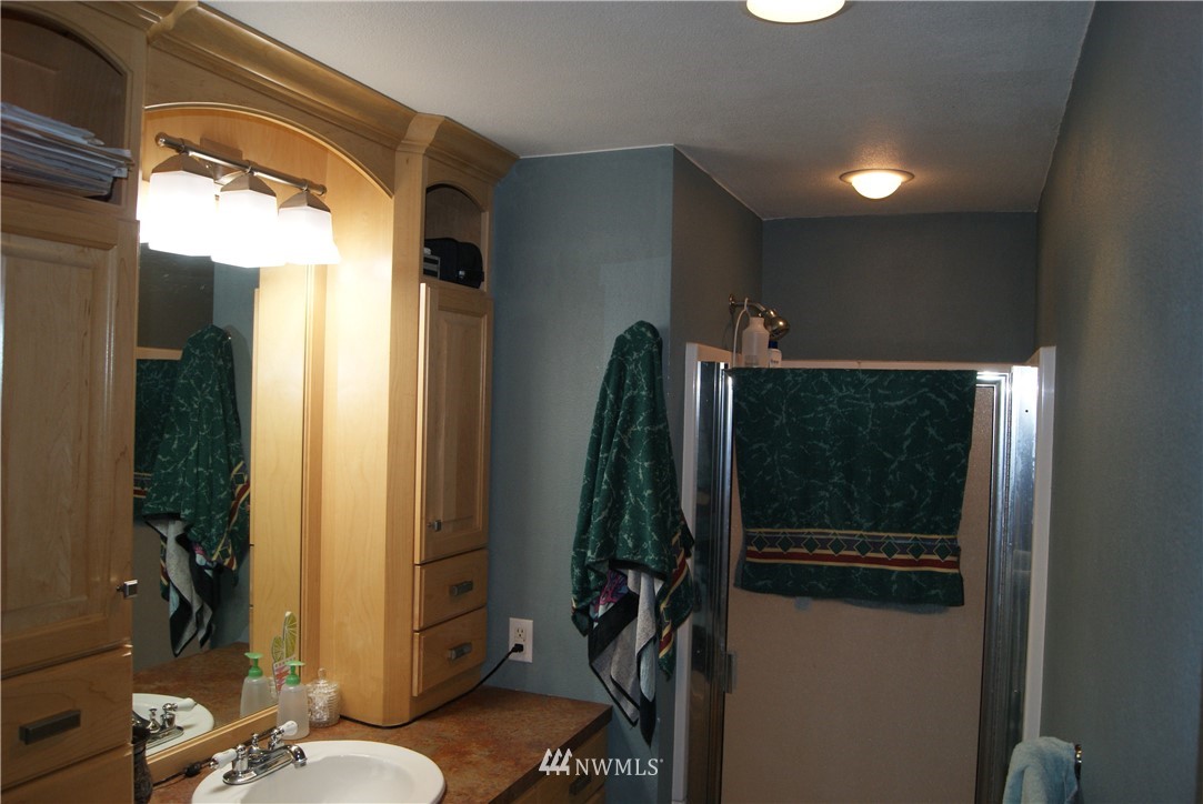 408 Olson Road Longview, WA 98632 - Photo 15 of 19 Gallery Image 15