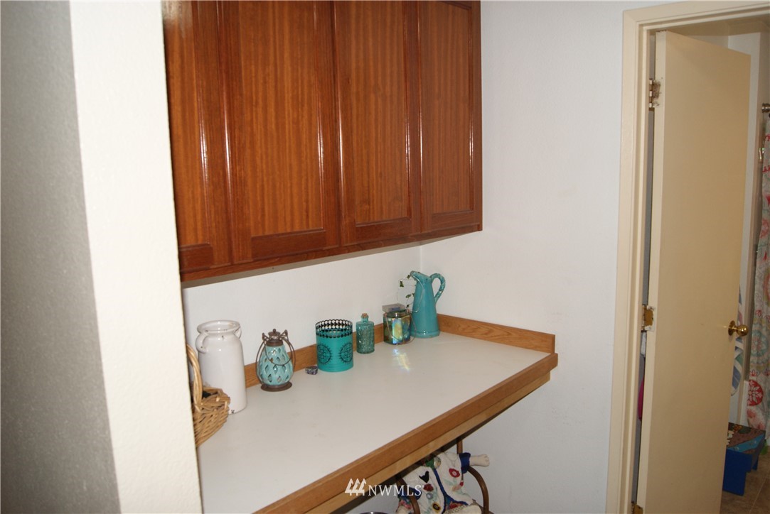 408 Olson Road Longview, WA 98632 - Photo 9 of 19 Gallery Image 9