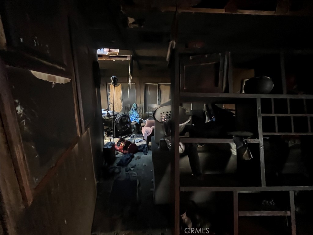 950 California Street, Unit 40 Calimesa, CA 92320 - Photo 7 of 9 a close view of water heater room