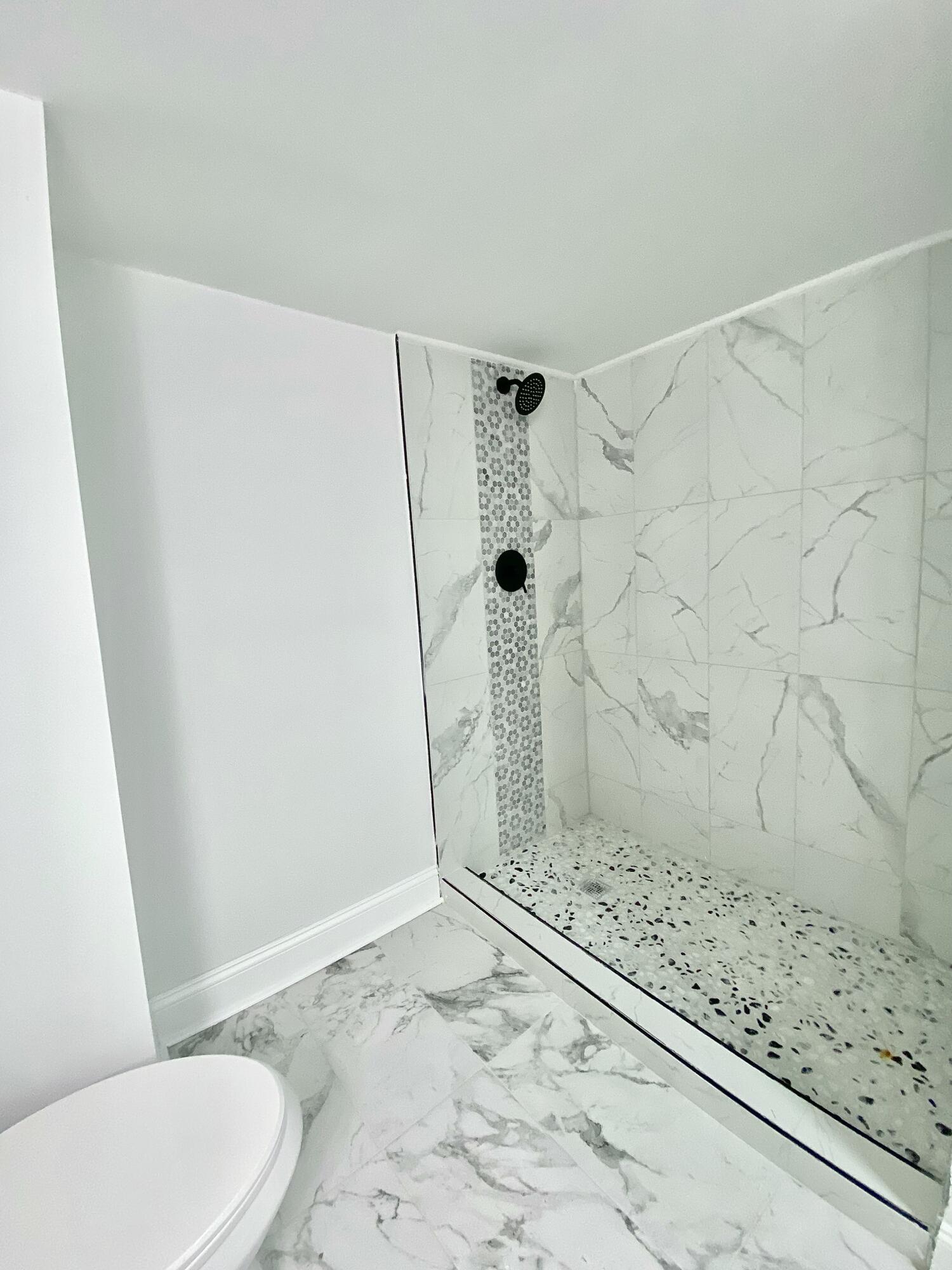 5735 North 79th Street Milwaukee, WI 53218 - Photo 26 of 28 Bathroom 3