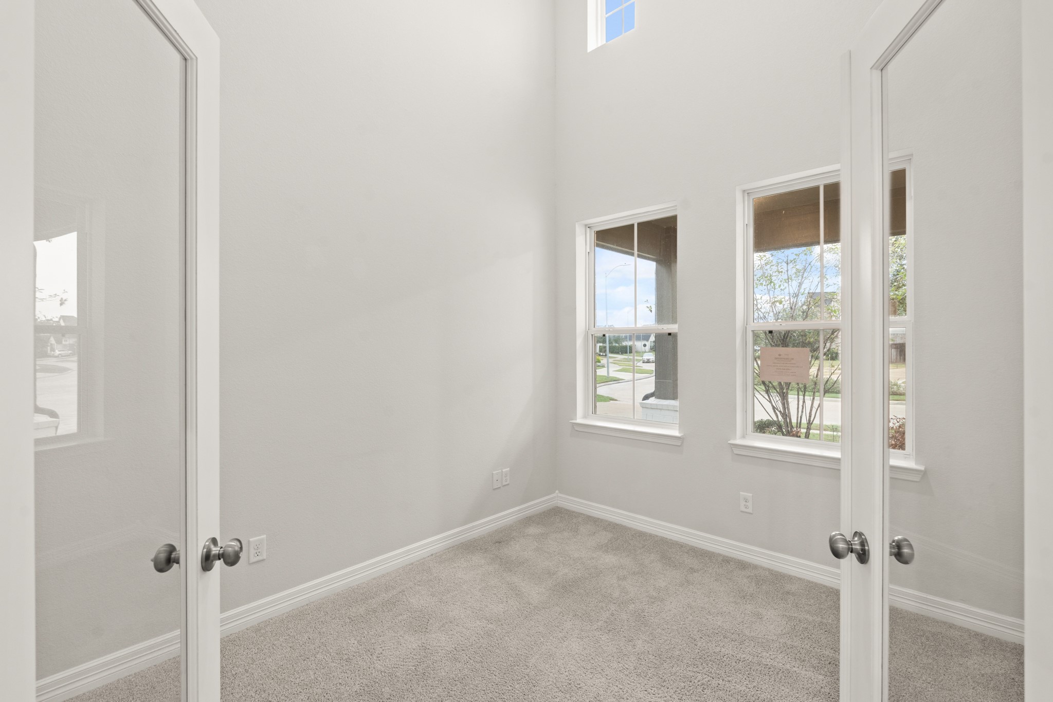 4115 Chloe Ridge Lane Fulshear, TX 77441 - Photo 6 of 28 Office as you enter the home