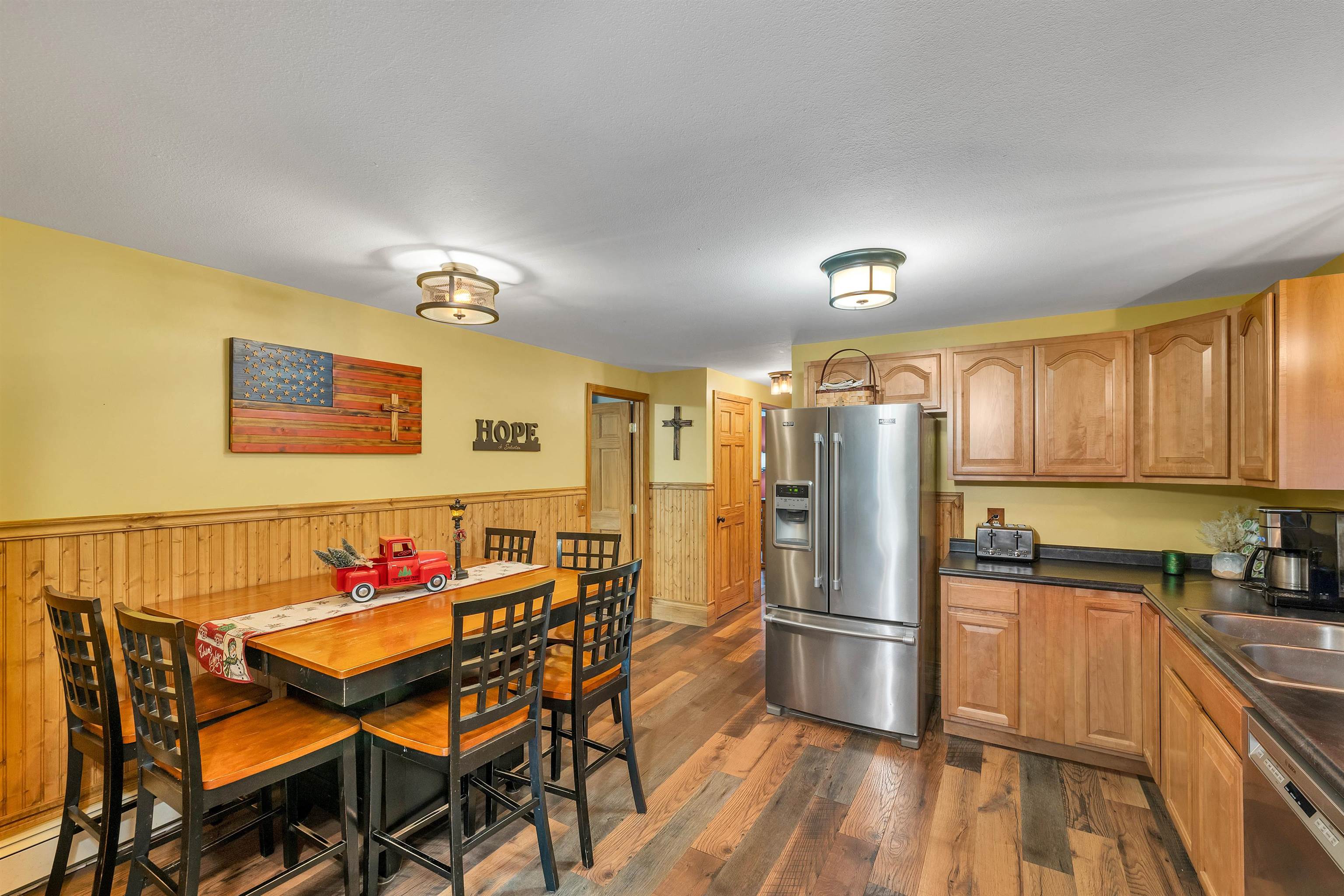 13 Ronald Road Wolfeboro, NH 03894 - Photo 6 of 29 Gallery Image 6