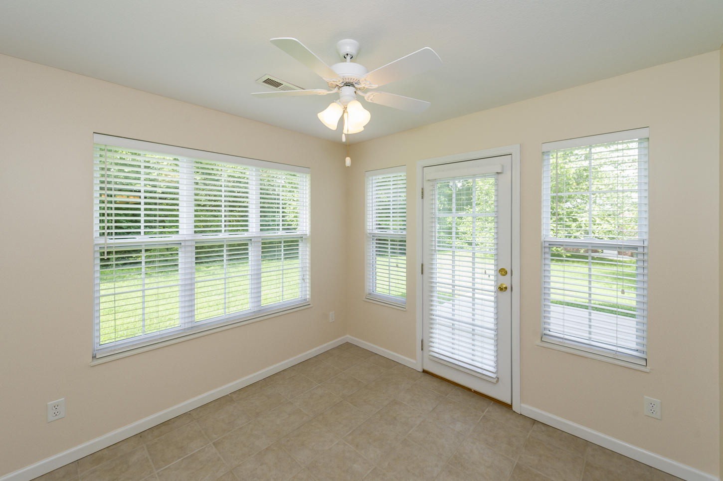 6139 Kristins Gate Way Powell, TN 37849 - Photo 13 of 30 Freshly Painted Sunroom