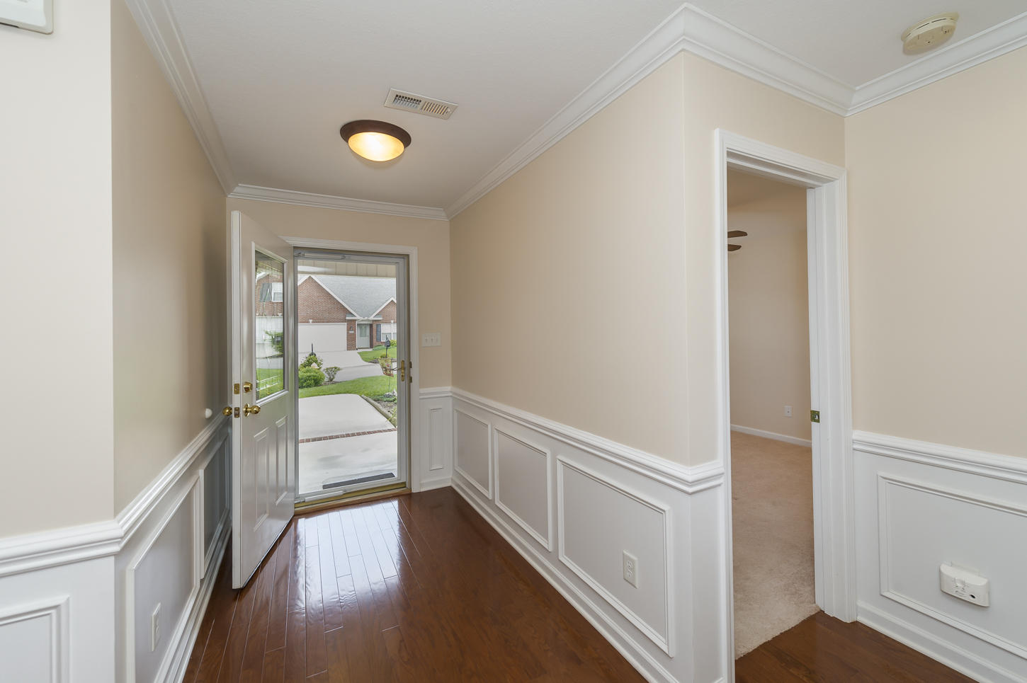 6139 Kristins Gate Way Powell, TN 37849 - Photo 4 of 30 Beautiful Front Entry