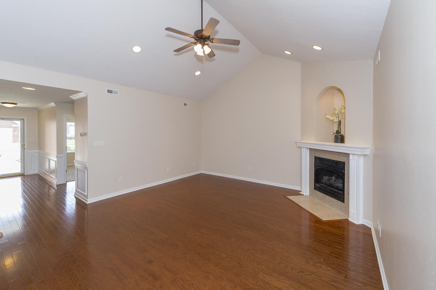 6139 Kristins Gate Way Powell, TN 37849 - Photo 5 of 30 Entry Opens to Living Room