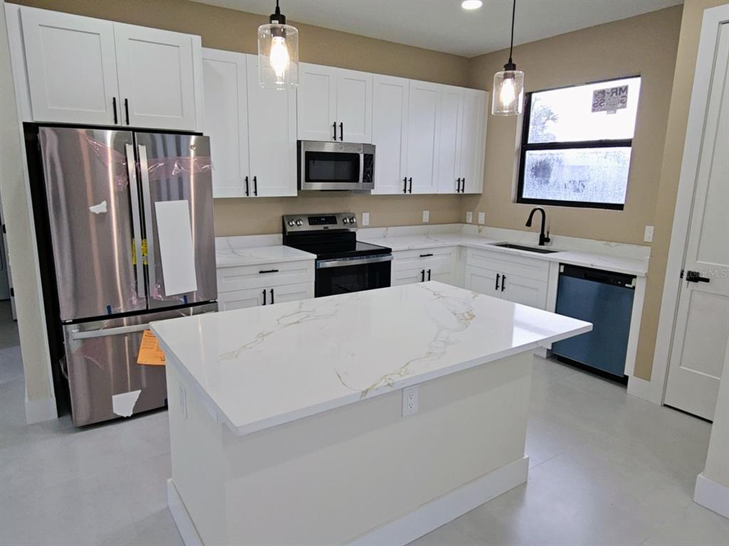 13404 Cedar City Avenue Port Charlotte, FL 33981 - Photo 15 of 73