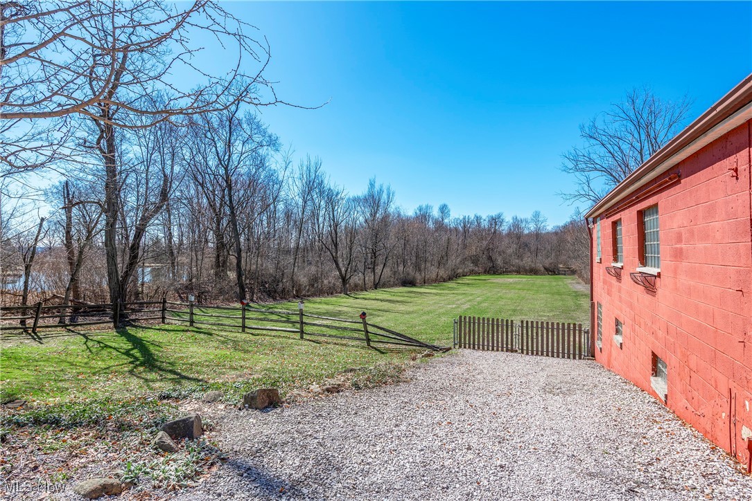 270 State Road Hinckley, OH 44233 - Photo 41 of 50 Gallery Image 41