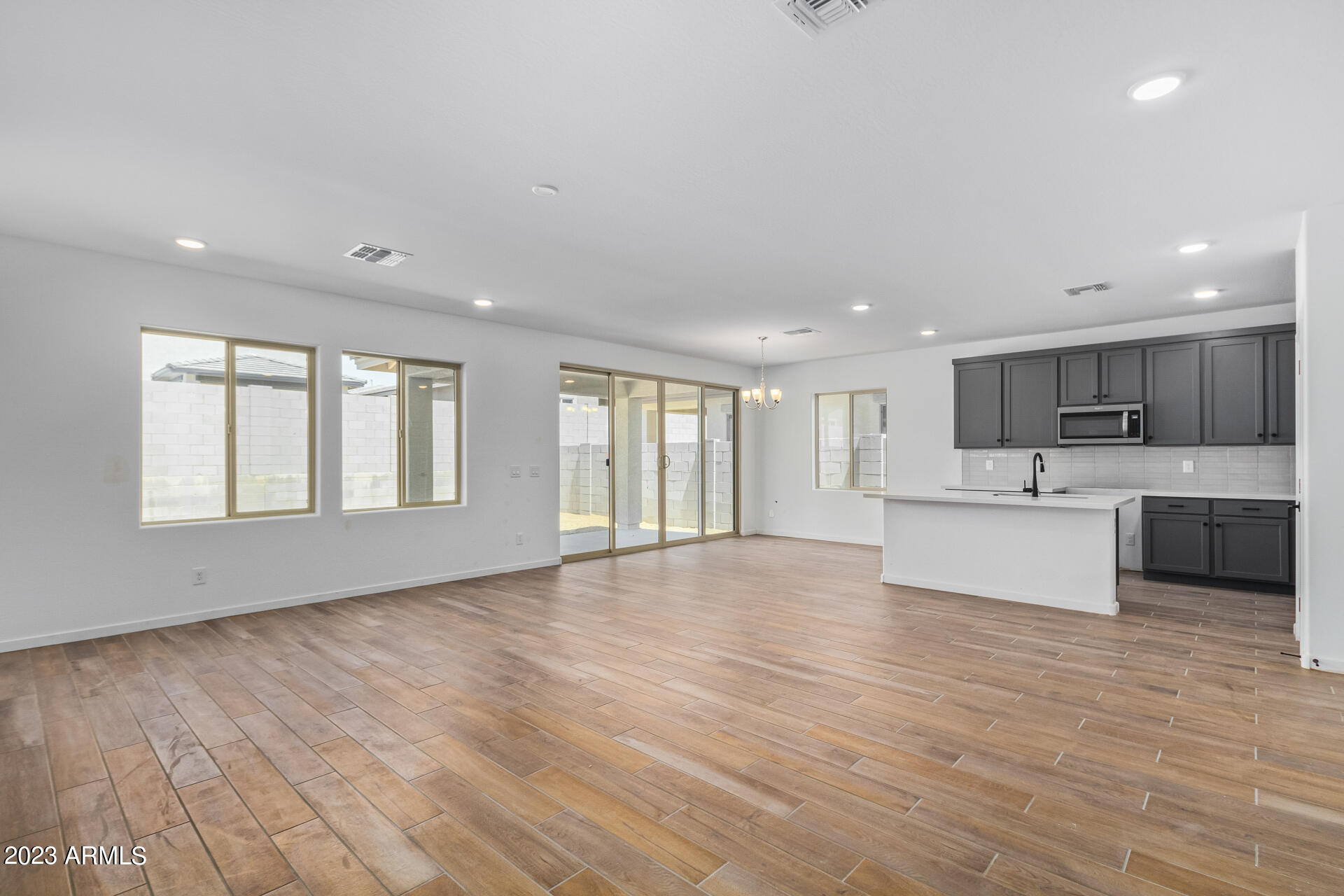 20832 West Granada Road Buckeye, AZ 85396 - Photo 5 of 30 0007-07 - Granada