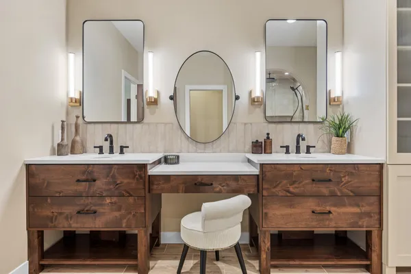 $1,099,900 | 6833 Sunrise Point, Horace, ND 58047