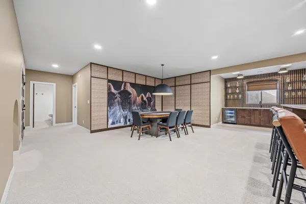 $1,099,900 | 6833 Sunrise Point, Horace, ND 58047