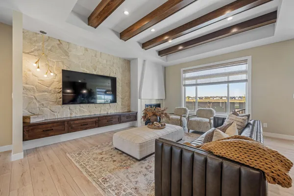 $1,099,900 | 6833 Sunrise Point, Horace, ND 58047