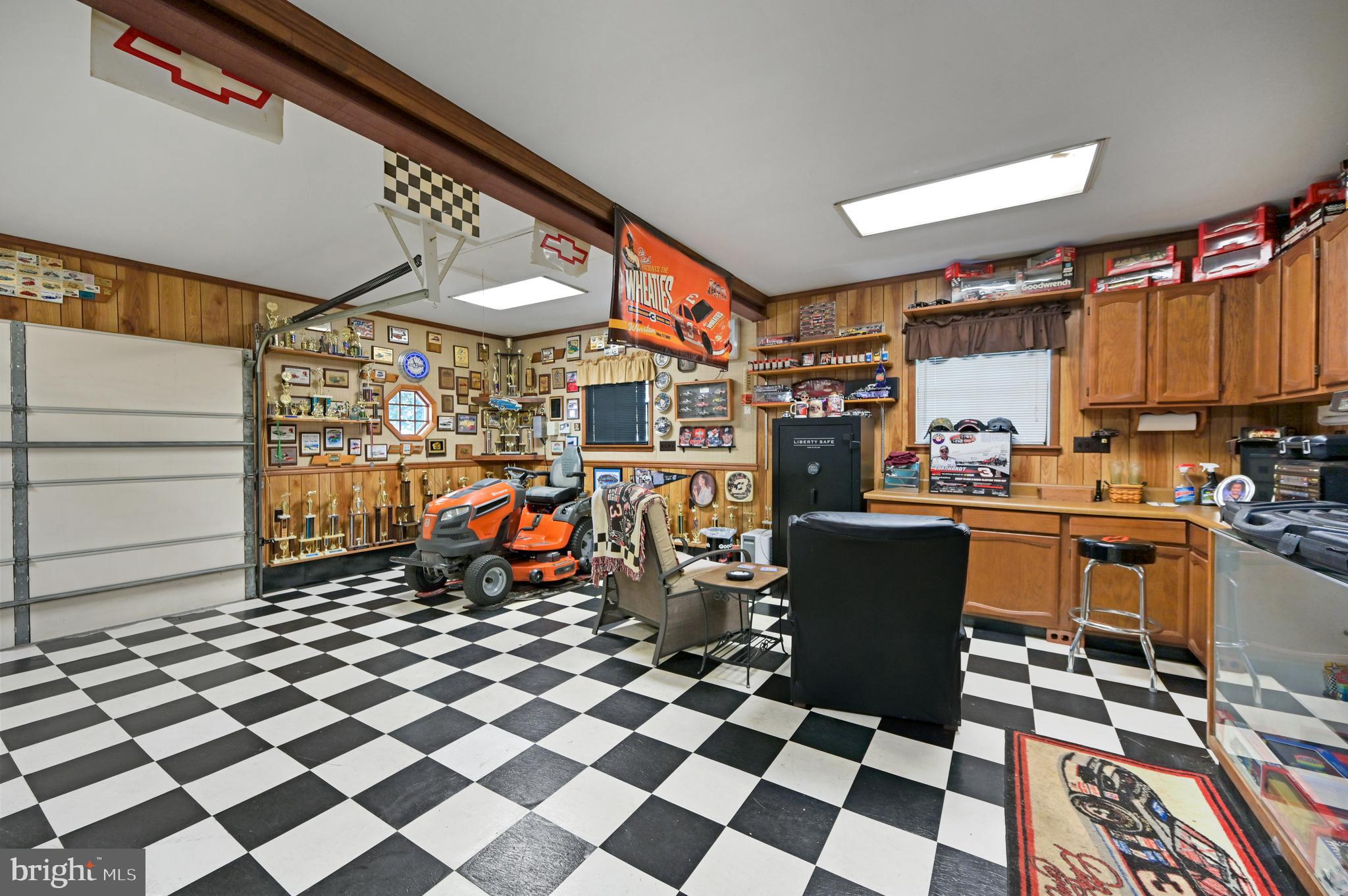 29455 West Line Road Delmar, MD 21875 - Photo 30 of 34