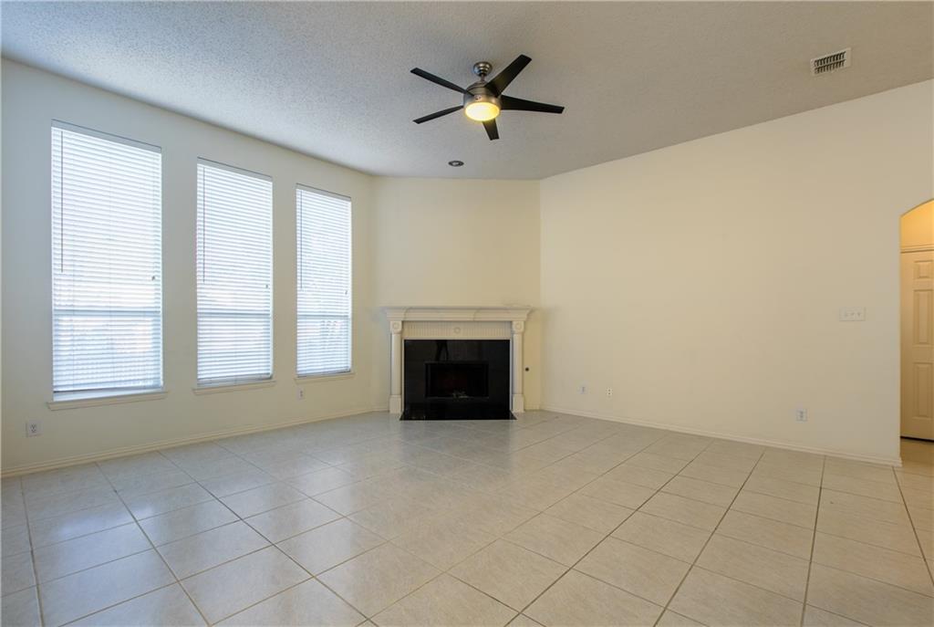 8216 Spring Valley Lane Plano, TX 75025 - Photo 3 of 27