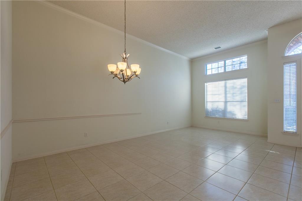 8216 Spring Valley Lane Plano, TX 75025 - Photo 4 of 27