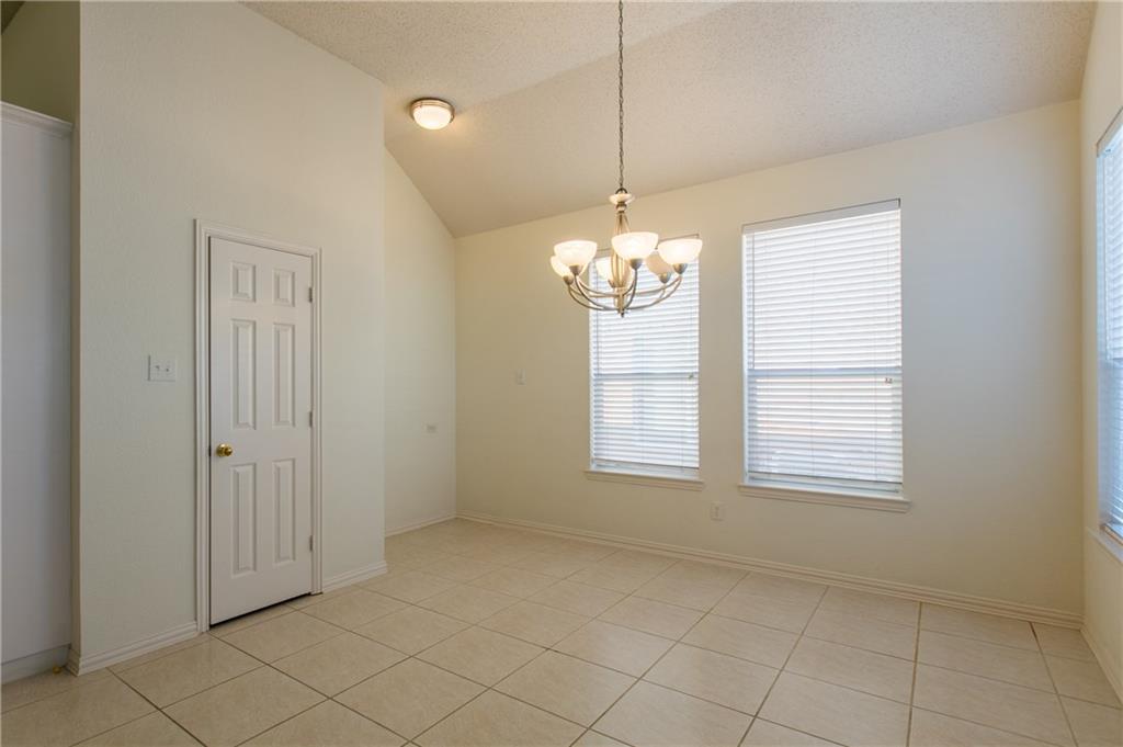 8216 Spring Valley Lane Plano, TX 75025 - Photo 9 of 27