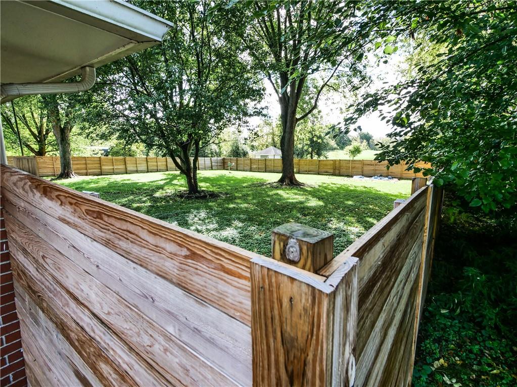 9651 Vandergriff Road Indianapolis, IN 46239 - Photo 6 of 43