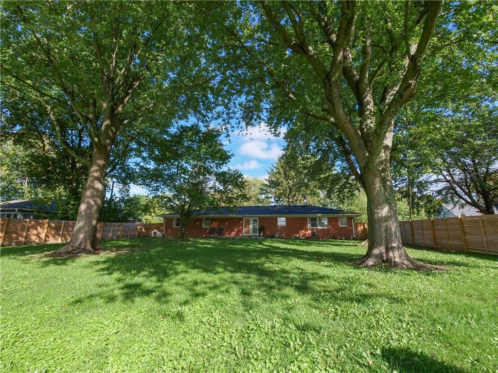 9651 Vandergriff Road Indianapolis, IN 46239 - Photo 10 of 43