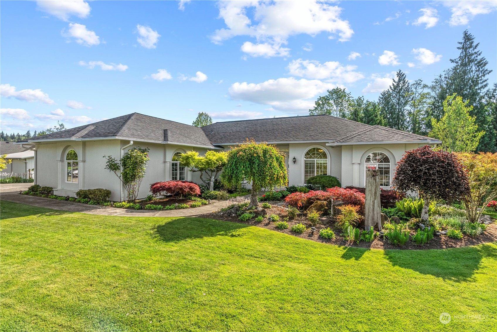 508 North Maple Hill Road Kelso, WA 98626 - Photo 1 of 36 Gallery Image 1