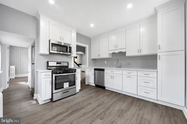 $439,900 | 3227 Berkley Avenue, Drexel Hill, PA 19026