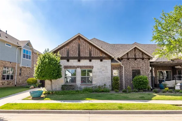 $419,000 | 3906 Crested Eagle Way, Arlington, TX 76005