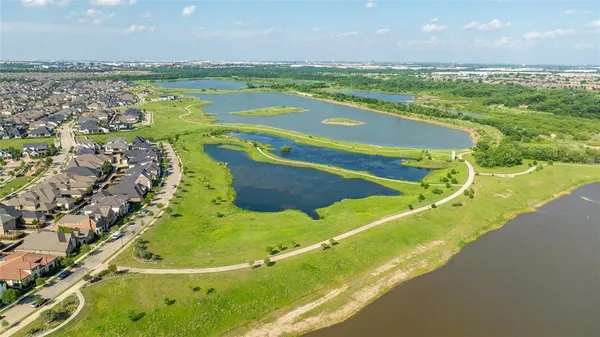 $419,000 | 3906 Crested Eagle Way, Arlington, TX 76005