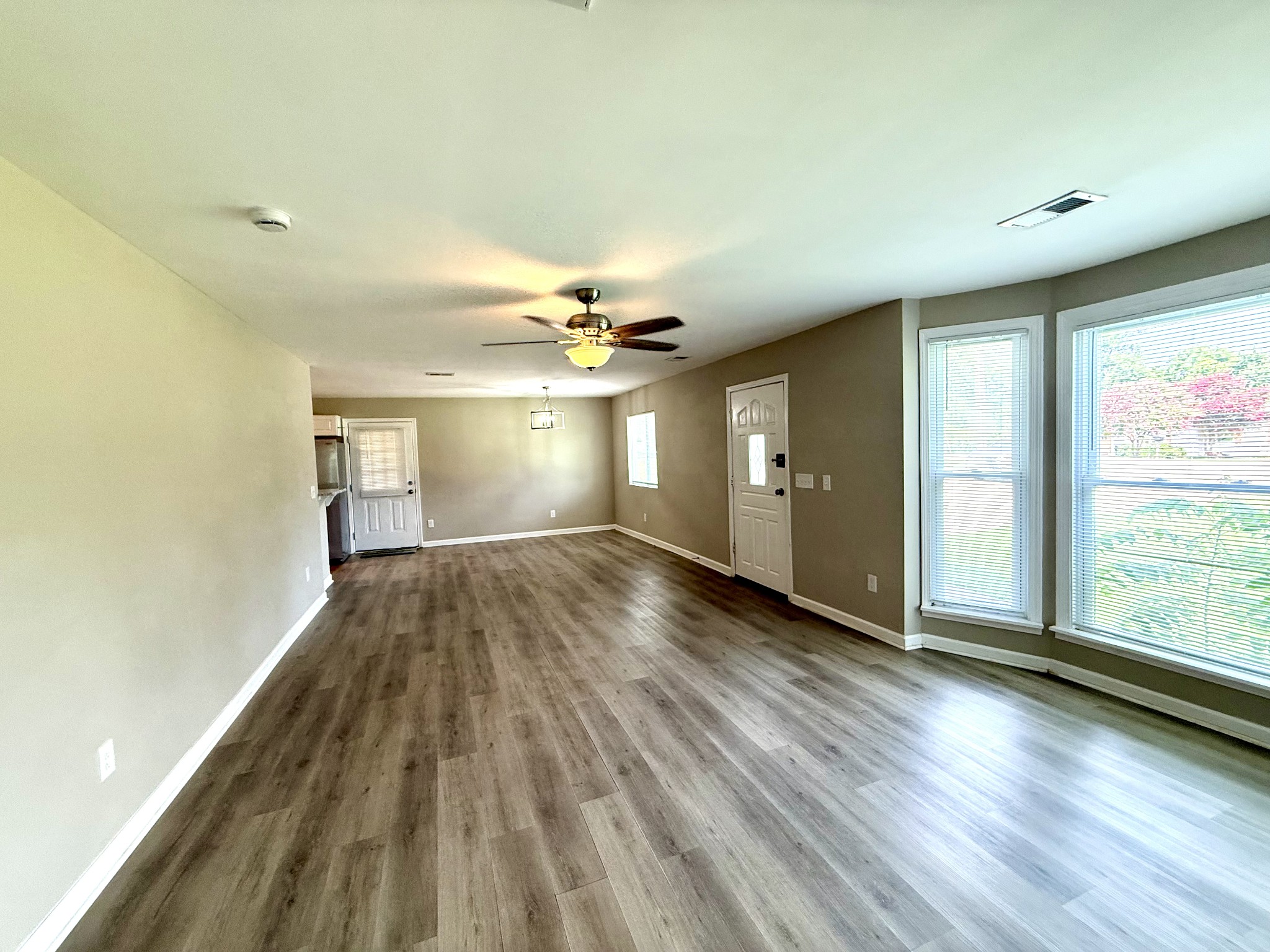2618 Mashburn Road Nashville, TN 37210 - Photo 5 of 32